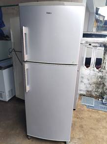 Refrigerator petisejuk free delivery 