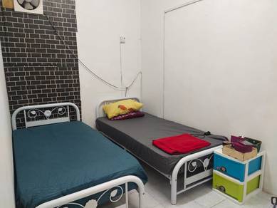 Room in Simpang Ampat, PNG