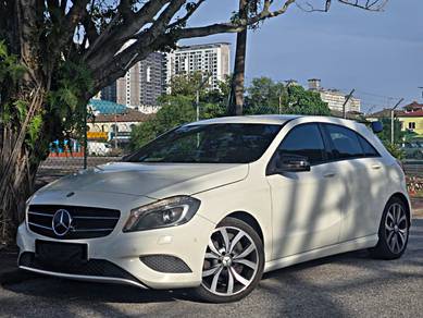 Mercedes Benz A200 200 BlueEFCY (CBU) in Seri Kembangan, SGR