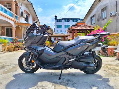 Honda ADV 350
