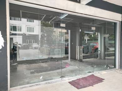 Install Tempered Glass Wall