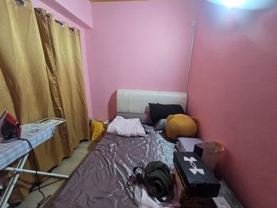 Room in Tampoi, JHR