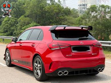 Mercedes Benz A250 250 AMG LINE in Bukit Jalil, KUL