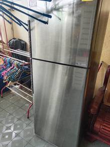 Peti ais sharp inverter secondhand