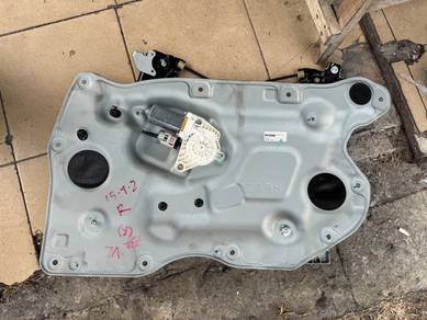 No 15-9-2 Fairlady Z34 370Z RH Door Regulator Jpn