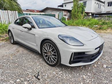 2024 Porsche Panamera BASELINE