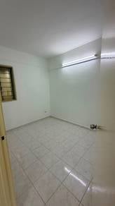 Apartment For Sale in Desa Pinang 1