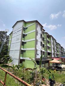 Flat For Sale in Kelumpuk Cemperling