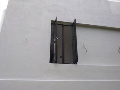 Tingkap Multi Point Casement -Aluminium Kaca