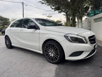 Mercedes Benz A200 200 BlueEFCY (CBU) in Simpang Ampat, PNG