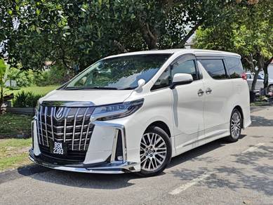 Toyota Alphard 2.5 SC in Kepong, KUL