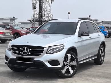 Mercedes Benz GLC200 200 (CKD) in Bandar Puteri Puchong, SGR