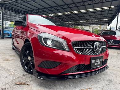 Mercedes Benz A200 200 BlueEFCY (CBU) in Kepong, KUL