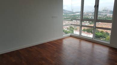 Condominium For Sale in Vina Versatile Homes