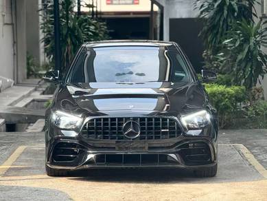 Mercedes Benz E200 200 AVANTGARDE (CKD) in Desa Petaling, KUL