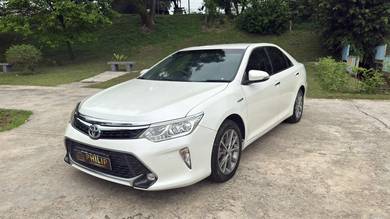 2018 Toyota Camry HYBRID LUXURY