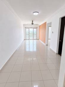 Apartment For Sale in Casa Riana
