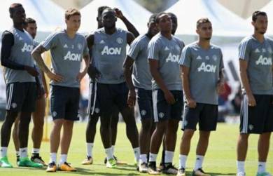 Jersey Manchester United Training 2018/19