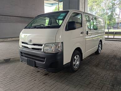 2011 Toyota Hiace