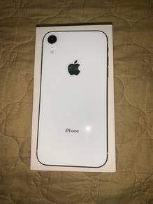 iphone xr 64gb