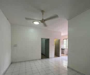 Apartment For Sale in Beverly Hills 1