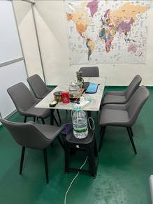 Modern 6 Seater Dining Table+Chairs - Nearly New
