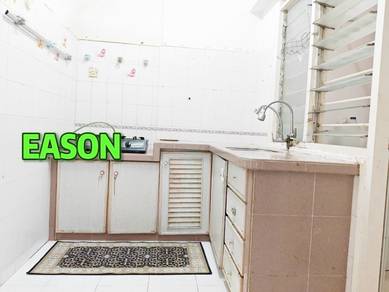 Condominium For Rent in Greenlane Heights