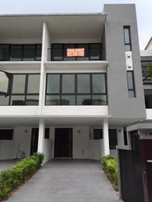 Townhouse For Sale in Petaling Jaya,SGR