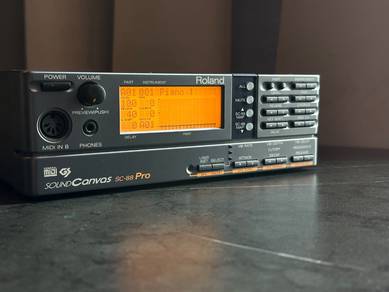 Vintage Roland Sound Canvas SC-88 Pro