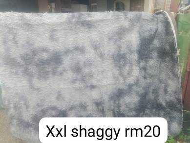 karpet shaggy xxl