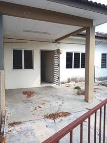 1-storey Terraced House For Sale in Simpang Ampat,PNG