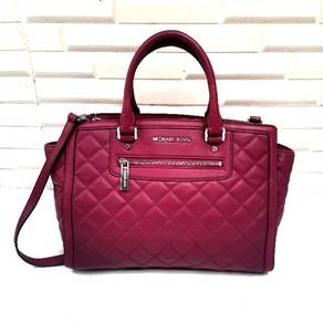 MICHAEL KORS Selma Satchel Quilted Leather Shoulde