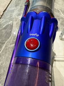 DYSON V12 VACUUM CORDLESS CLEANER with ACCESSORIES