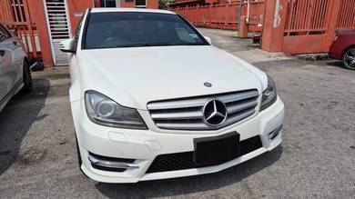 Mercedes Benz C200 200 BlueEFCY AMG SPRTPCK (CBU) in Salak Selatan, KUL
