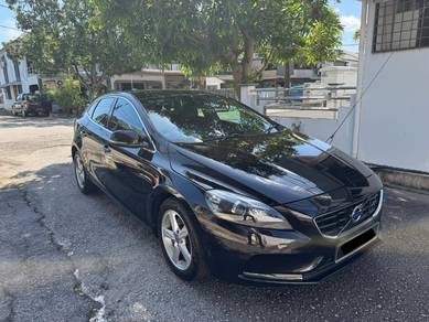 Volvo V40 T4 in Bukit Tengah, PNG