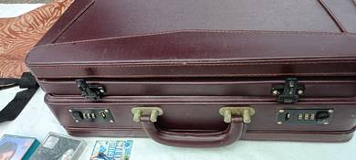 dunghill briefcase 80s coco hand case