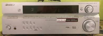 Pioneer VSX 517 Receiver with remote control
