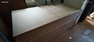 Papan MDF 4 x 8 Kaki Baru ( Pcs )