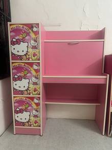 Hello Kitty Kids Study Table
