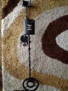 Titan 9000 pro metaldetector