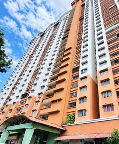 Apartment For Sale in Flora Damansara