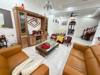 2-storey Terraced House For Sale in Perling,JHR