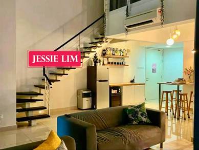 Service Residence For Sale in The Maritime
