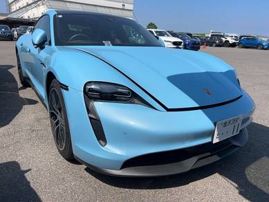2024 Porsche Taycan -