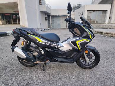 Honda ADV 160