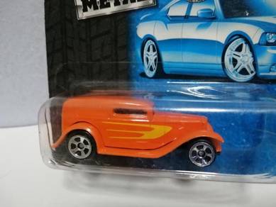 Vintage Maisto 1932 Ford