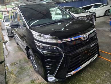 Toyota Voxy ZS KIRAMEKI III in Pudu, KUL