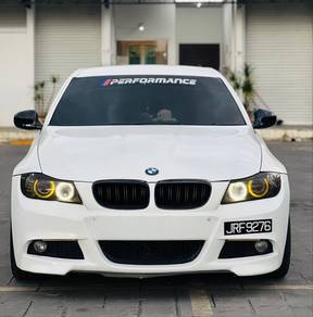 BMW 320i 20i in Kota Bharu, KTN