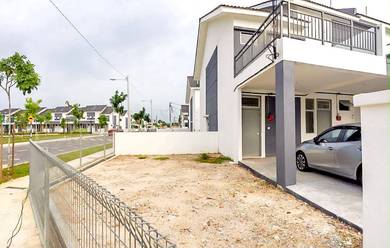 Townhouse For Sale in Puncak Alam,SGR