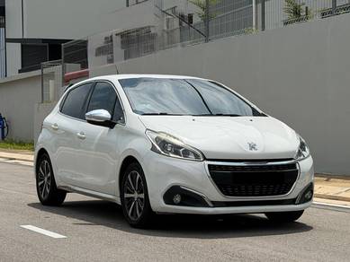 Peugeot 208 PURETECH in Johor Bahru, JHR